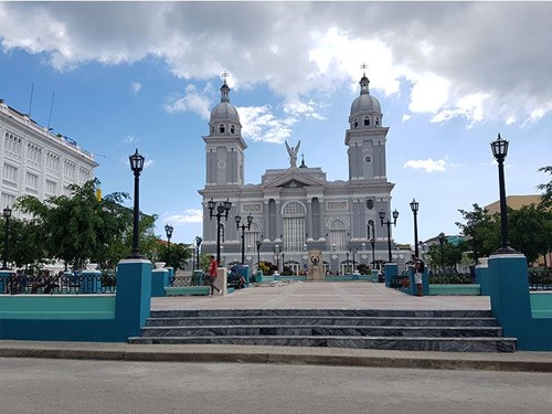 parque cespedes catedral santiago