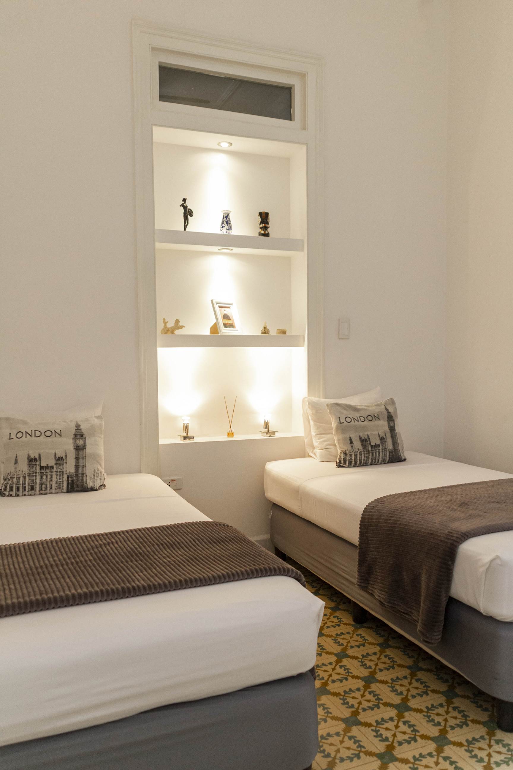 04 hostal calis alegría