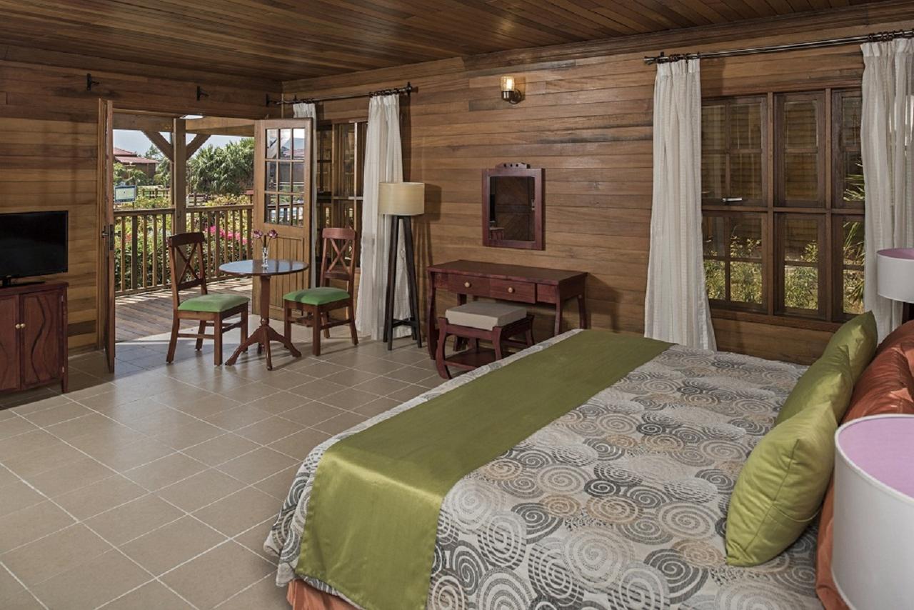 villa bellarena resort 154426267022