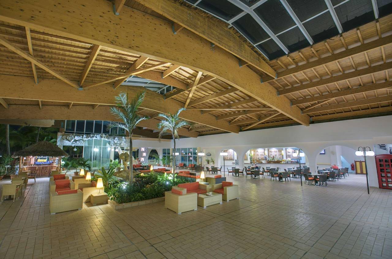 sol cayo coco hotel exterior 1