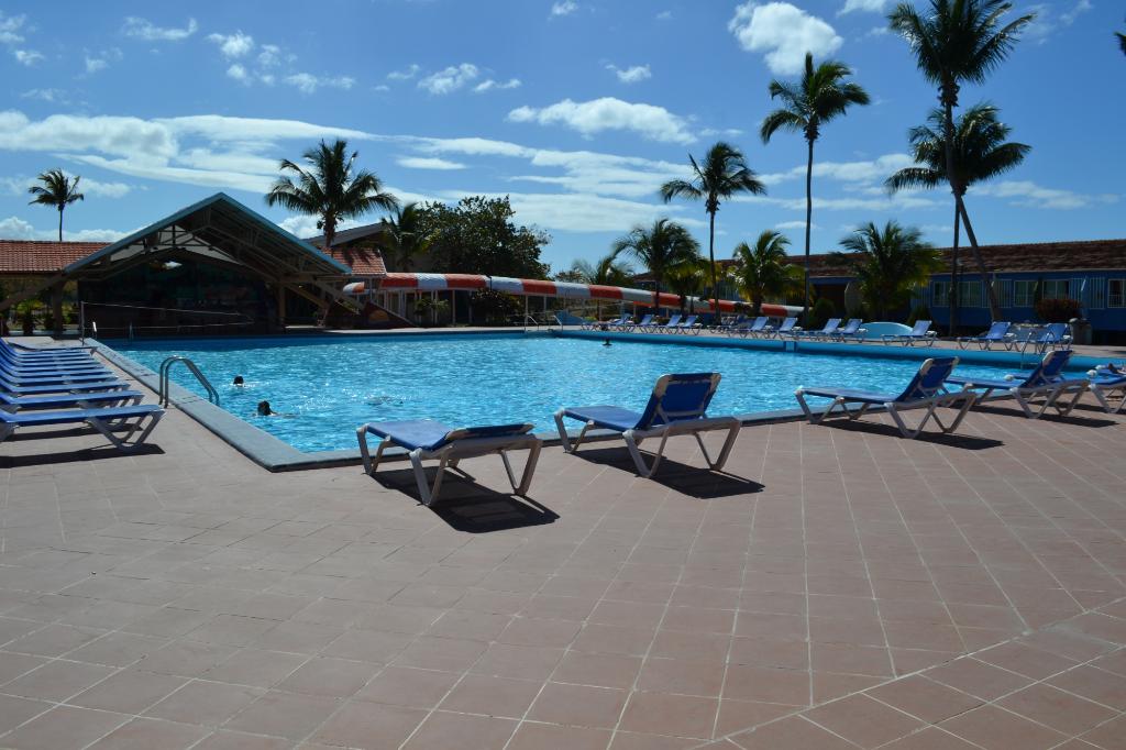 hotel rancho luna 11