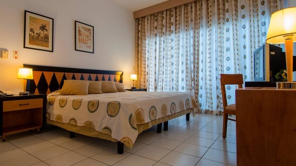 hotel jagua 14829325346