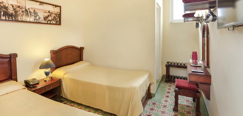 10hotelcolon stdplusroom