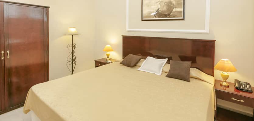 14ahotelcolon juniorplussuite