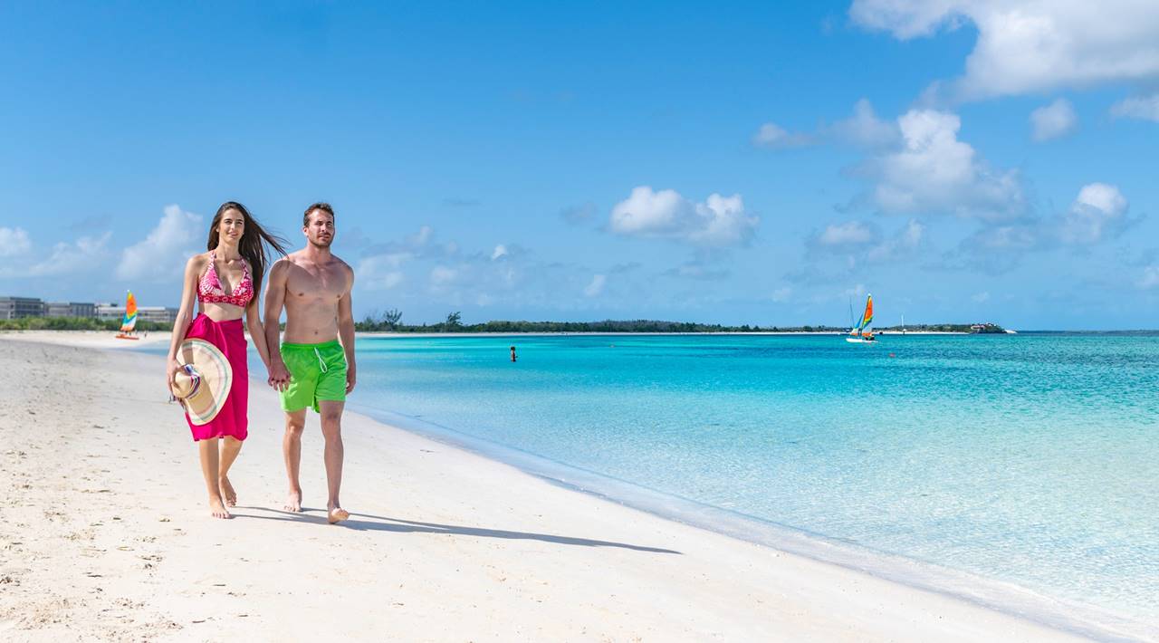 grand sirenis cayo santa maria beach