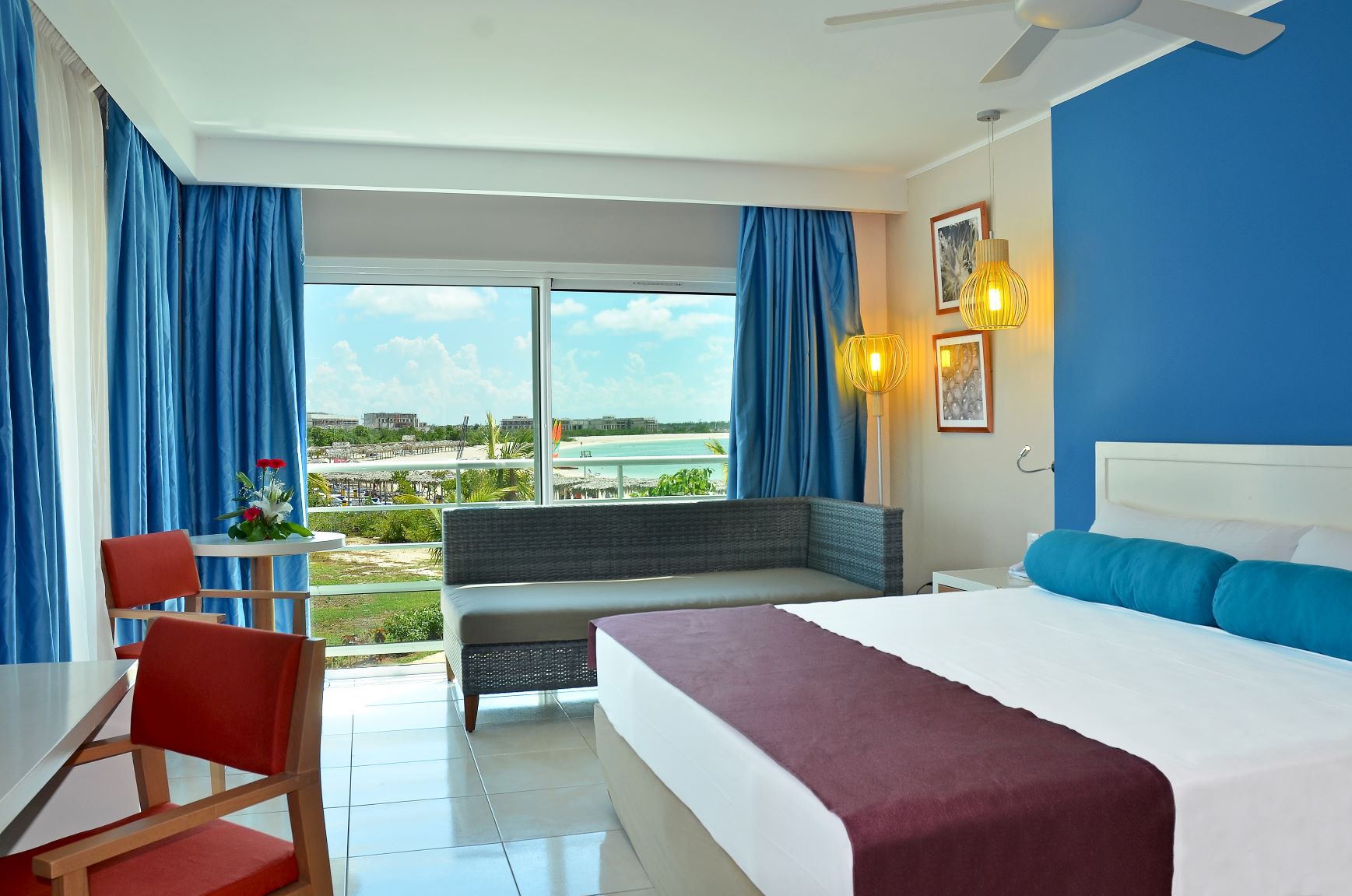 grand aston jr suite ipeq