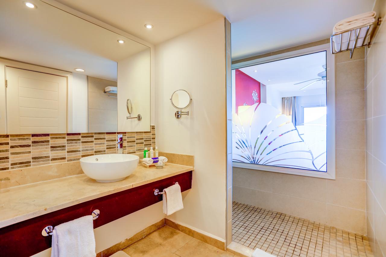 hotel valentin perla blanca 15175023575