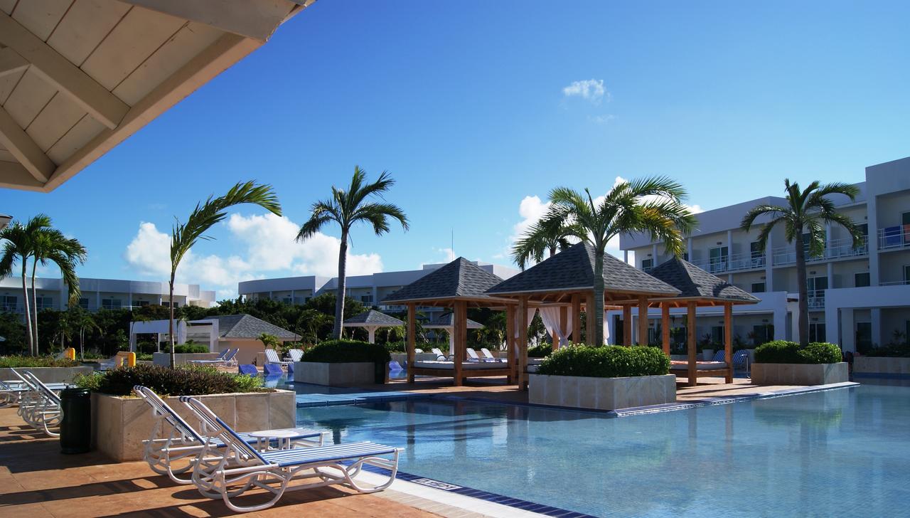 hotel valentin perla blanca 151750235814