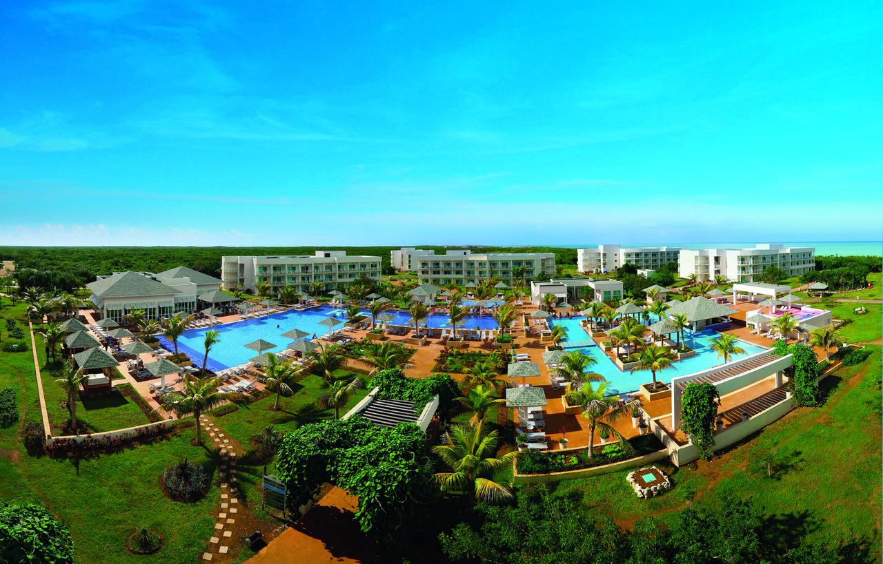 hotel valentin perla blanca 15175023571