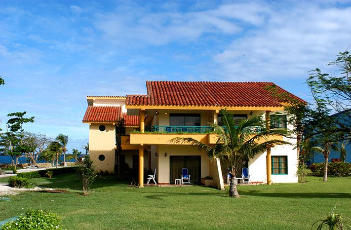 club amigo atlantico guardalavaca 15510891676