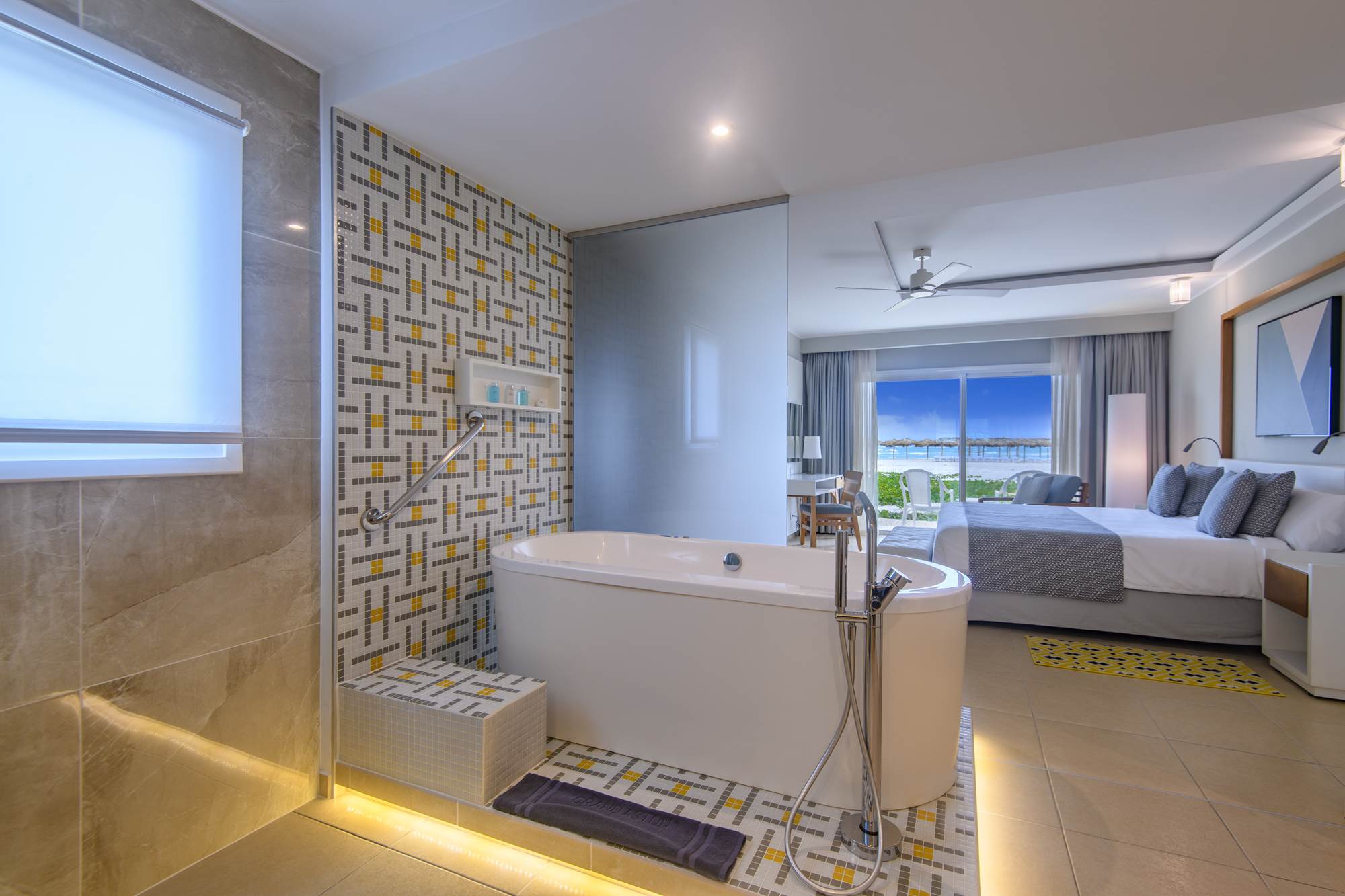 aston suite 1