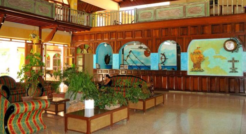 hotel porto santo 14810257321