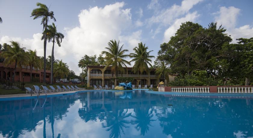 hotel porto santo 148102573311