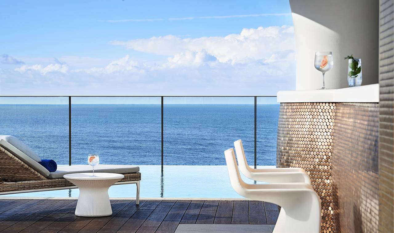 so hotel havana so poolbar 2