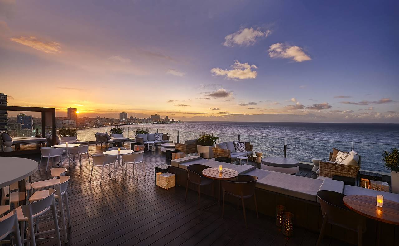 so hotel havana rooftop hi so bar 1