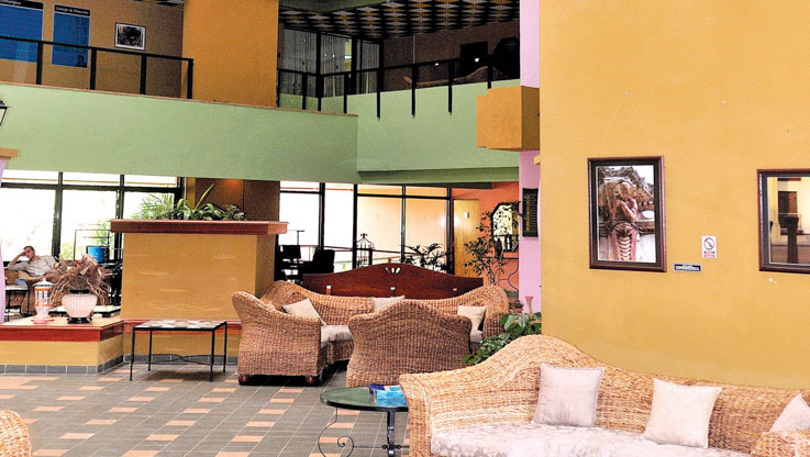 lobby 2 cmyk01