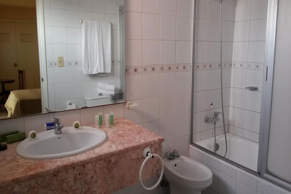 bac3b1o hotel saint johns 3x2
