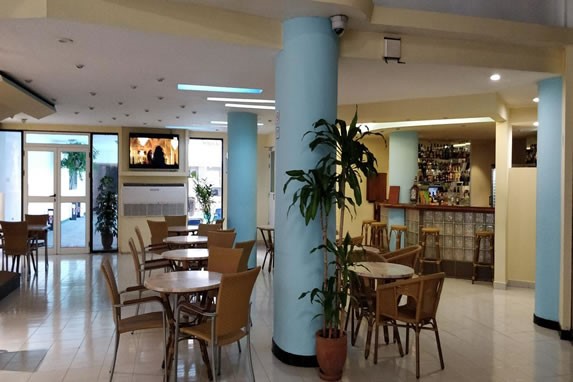cafeteria hotel saint johns 3x2