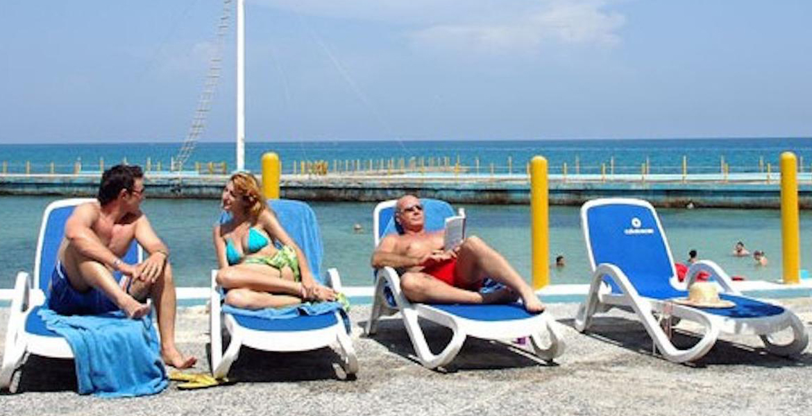 hotel cubanacan comodoro 15380456419