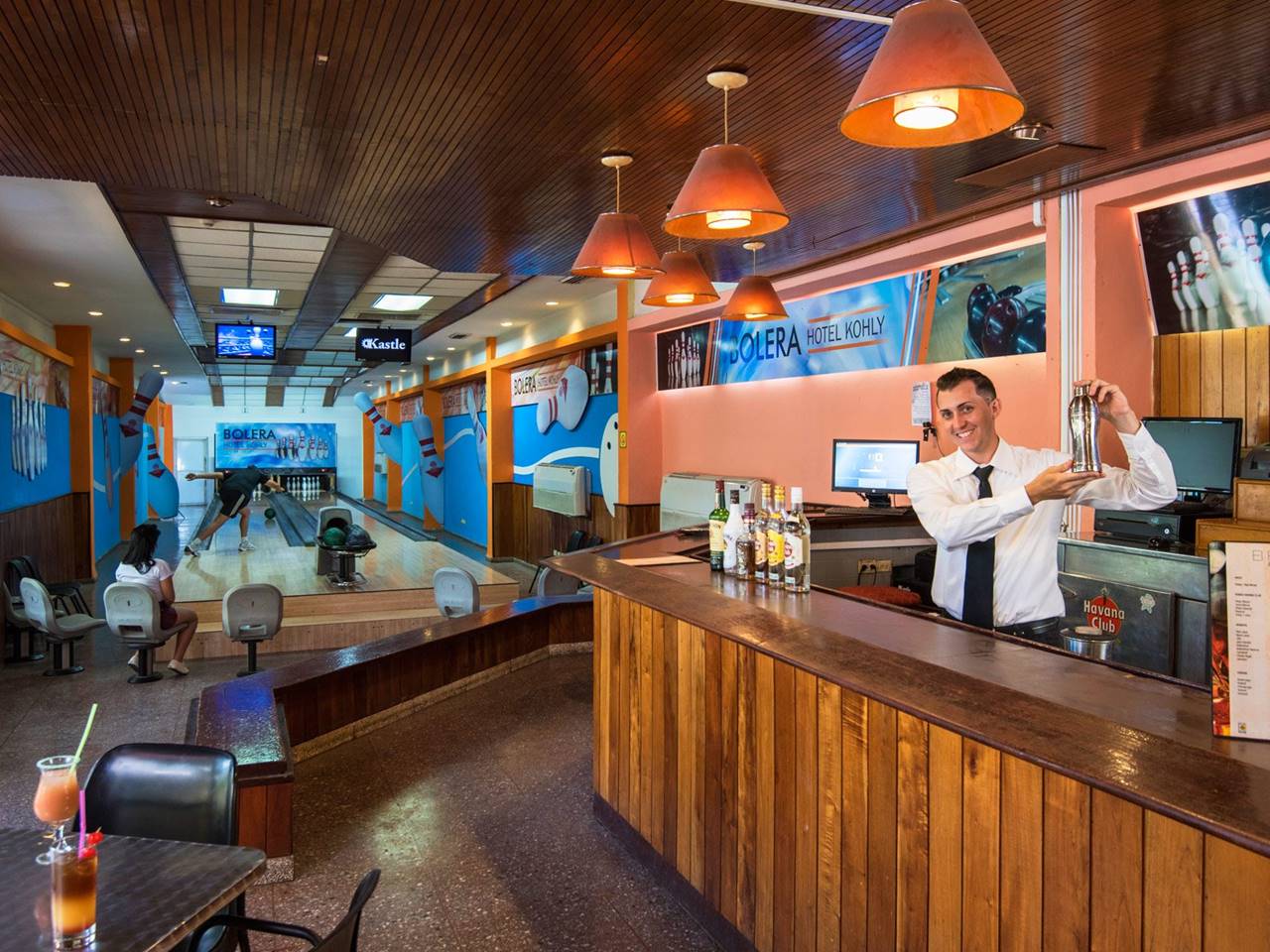 bar bolera hotel kohly la habana 0