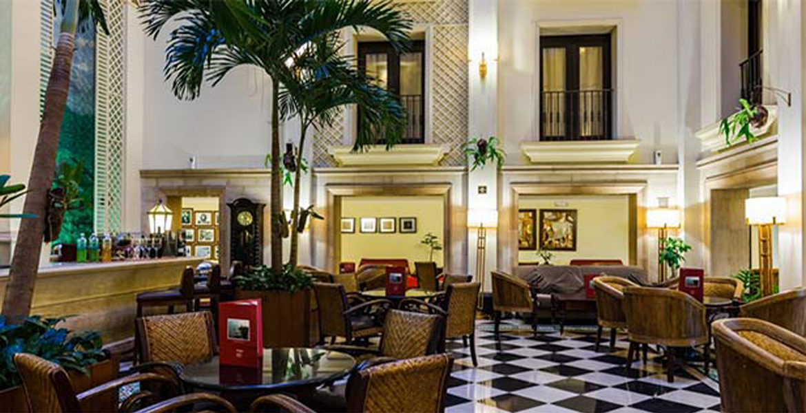 lobby bar