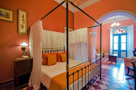 hotel santa isabel 1