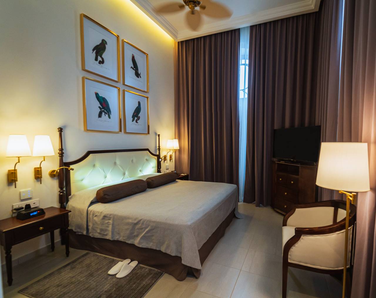 suite prado view 9 630cea2277857