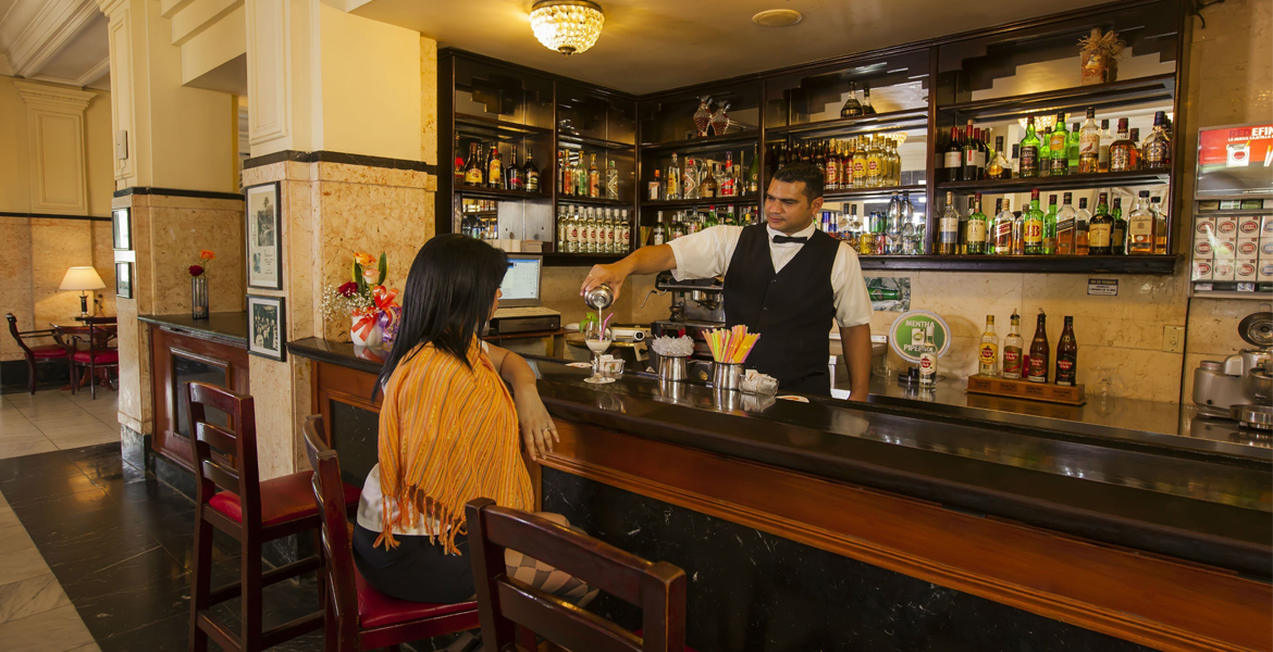 bar