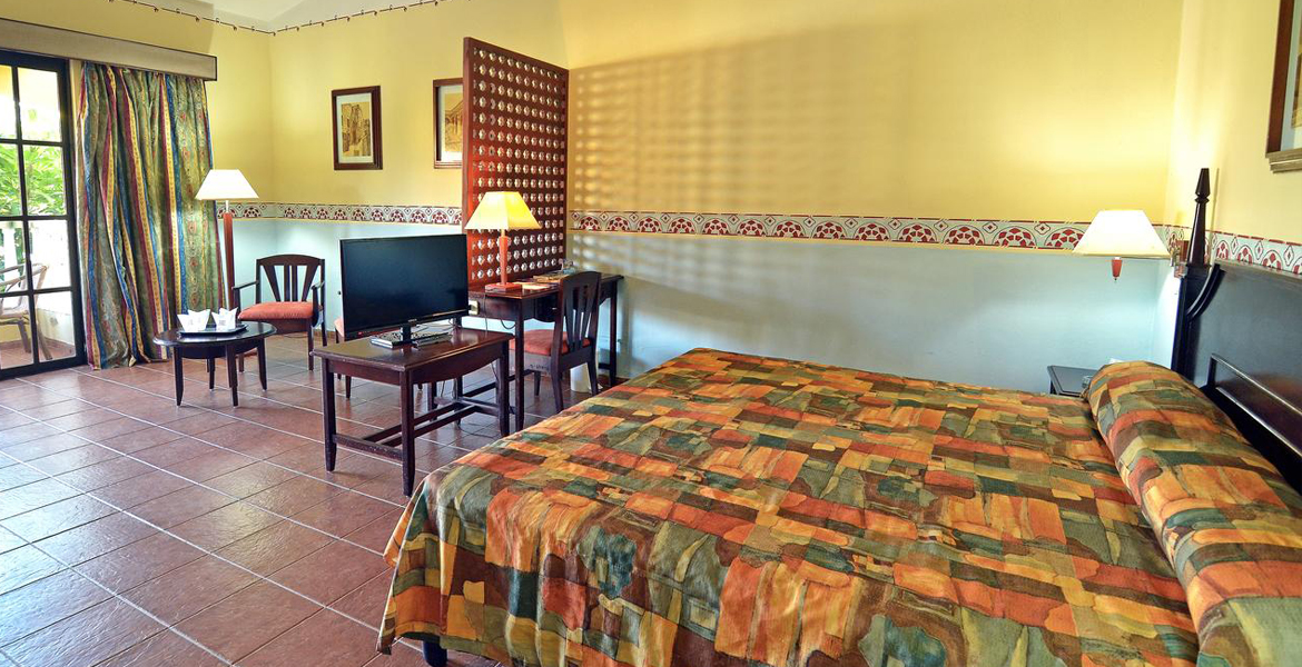 hotel brisas guardalavaca 154794464724