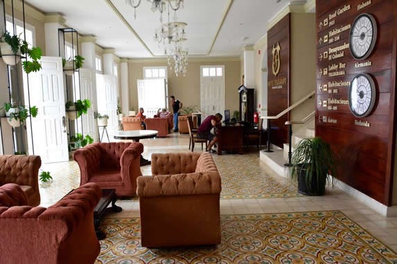 lobby hotel telegrafo 3x2