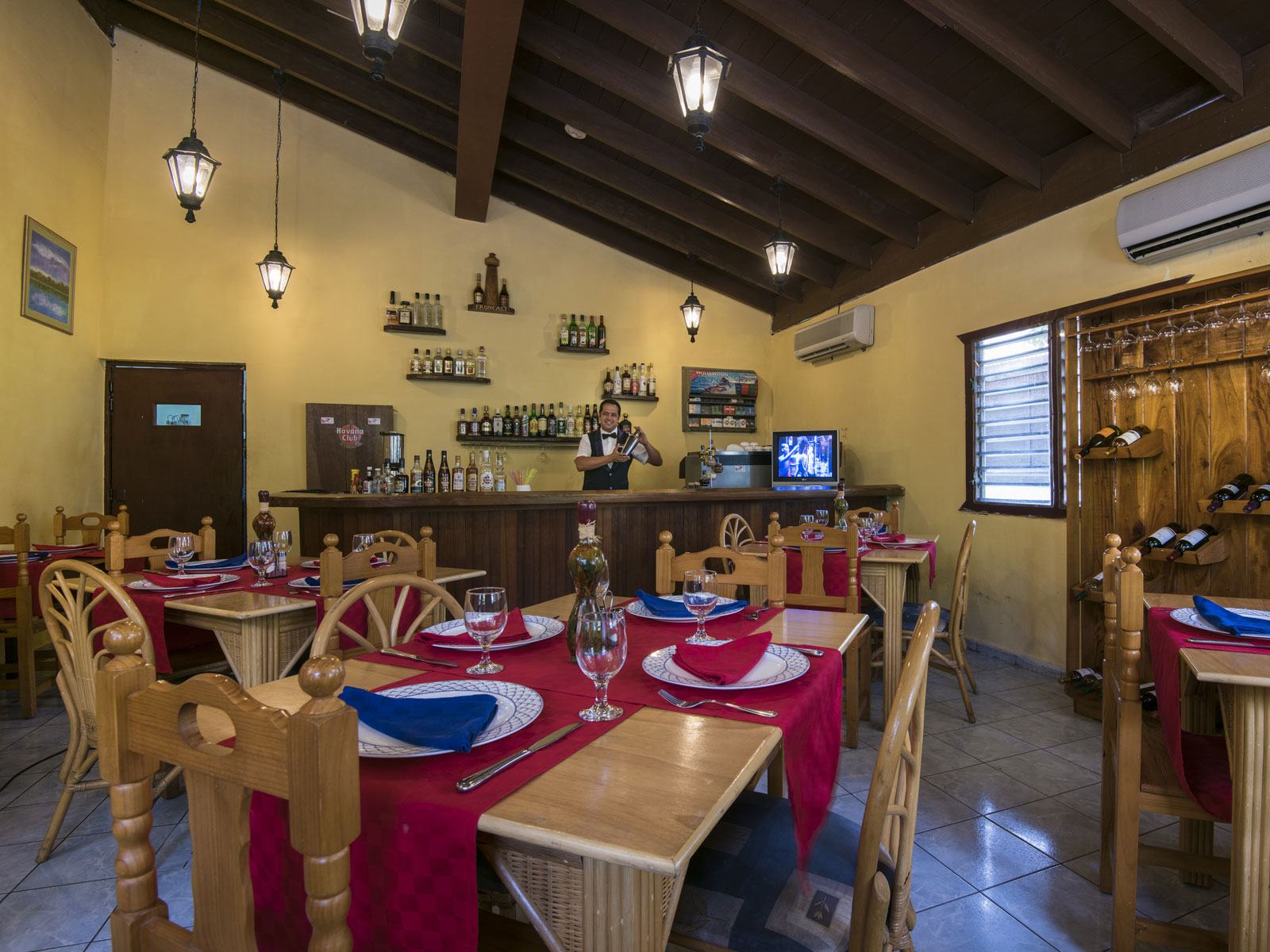 restaurante roncali