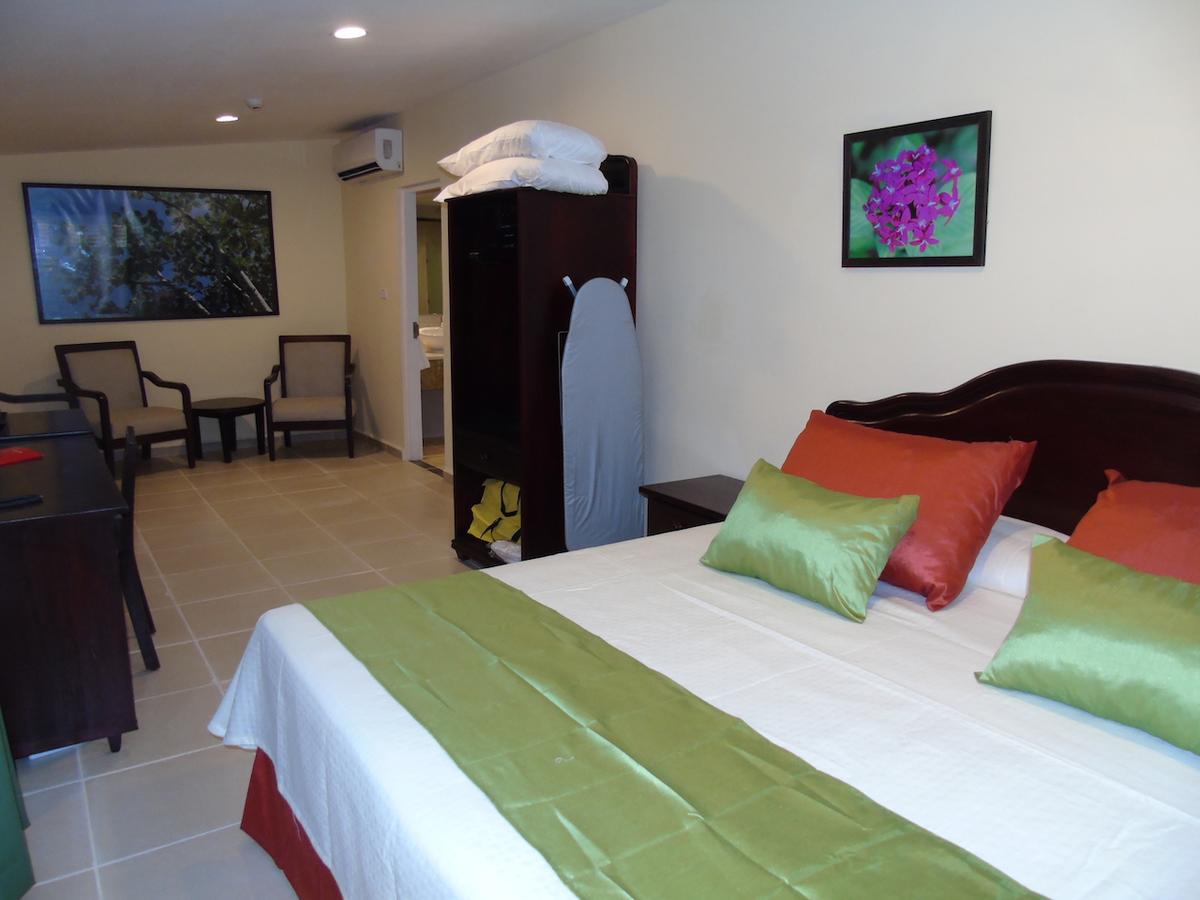 hotel e central vinales 153785353121