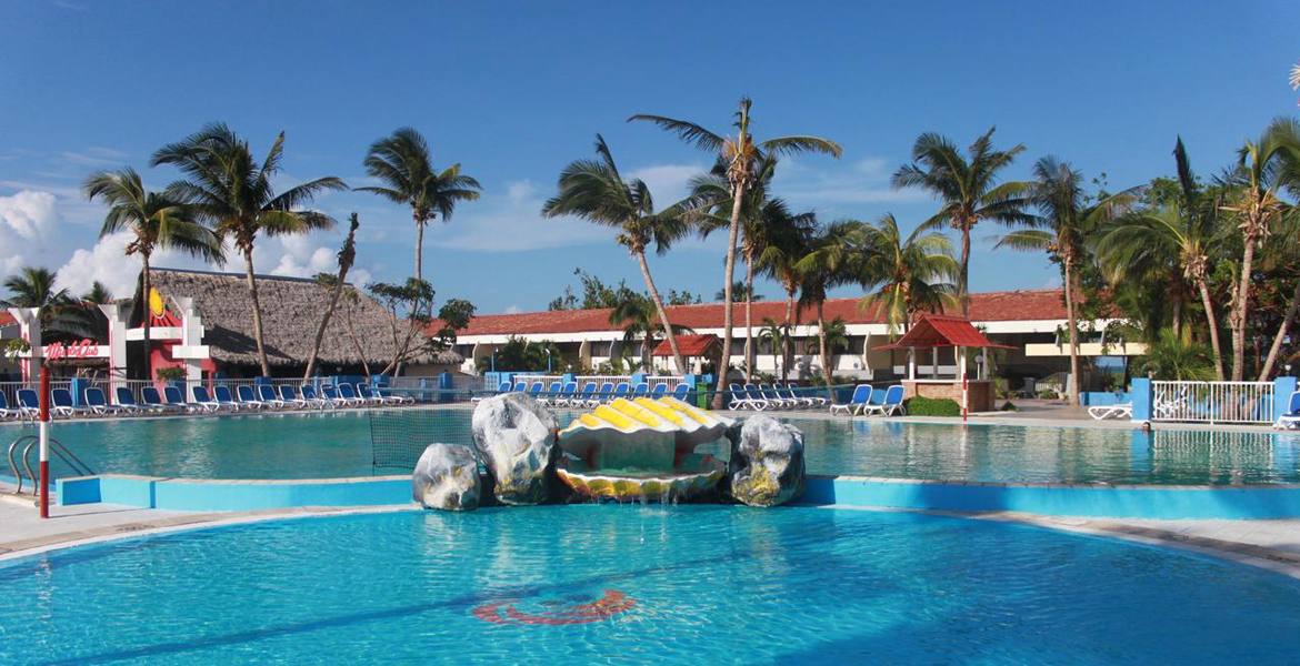 hotel brisas santa lucia 15189779391