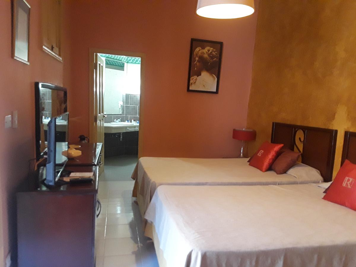 hotel e la ronda 15954346499