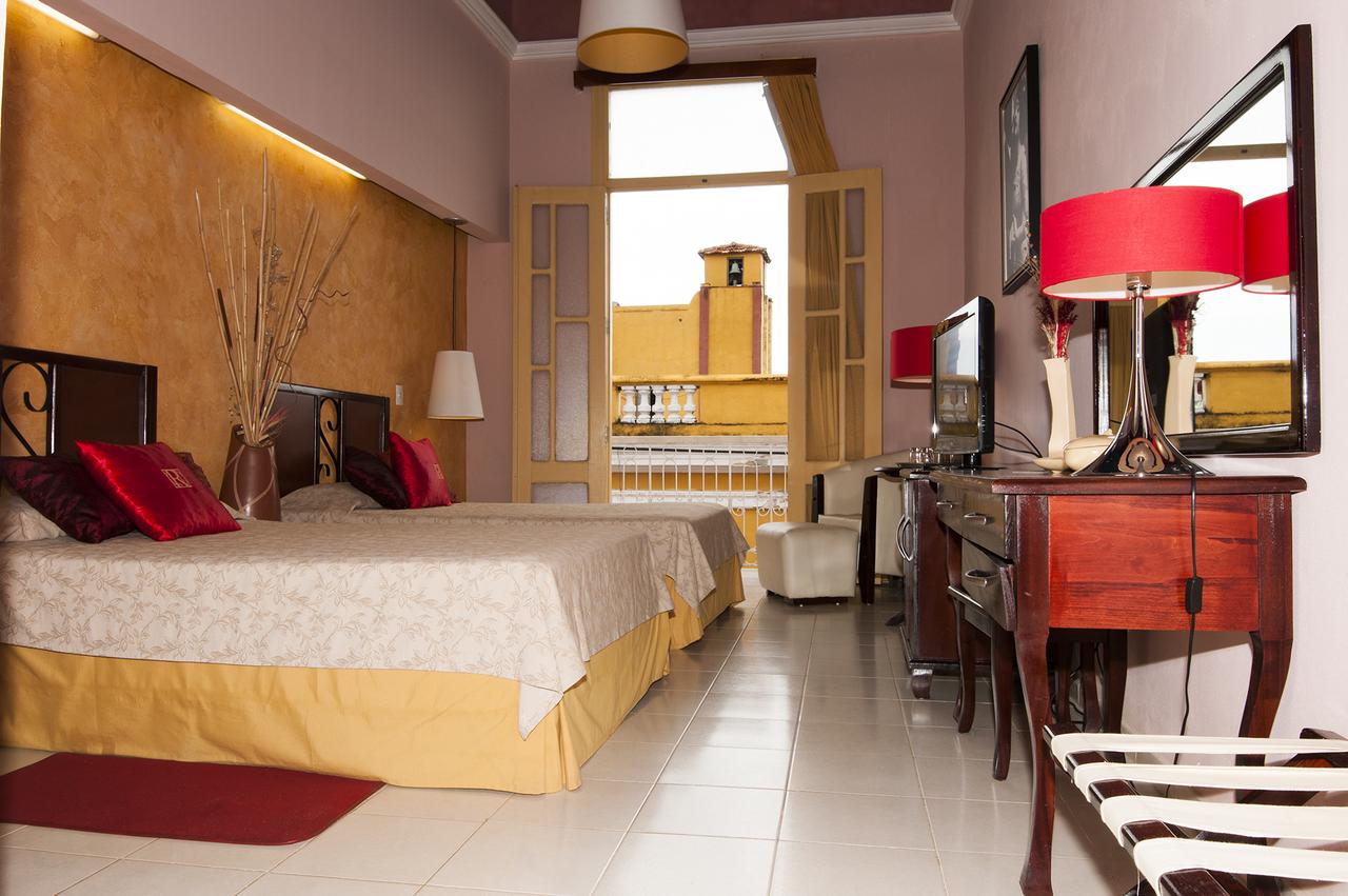 hotel e la ronda 159543465118