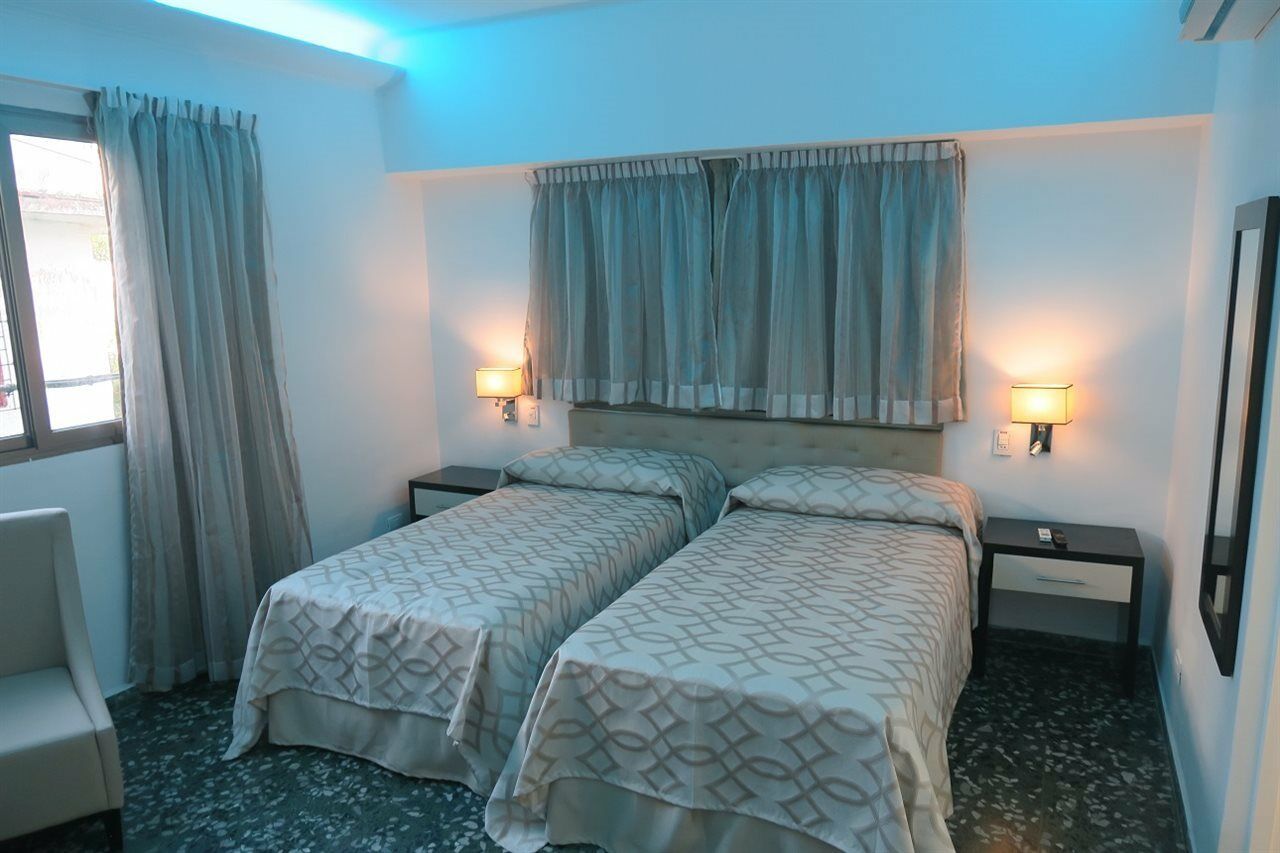 hotel plus vedado 500 havana exterior