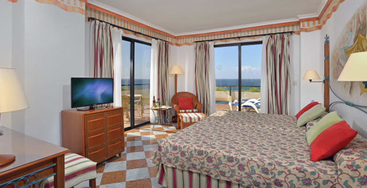 11meliavaradero stdpremiumroom tdt8zs