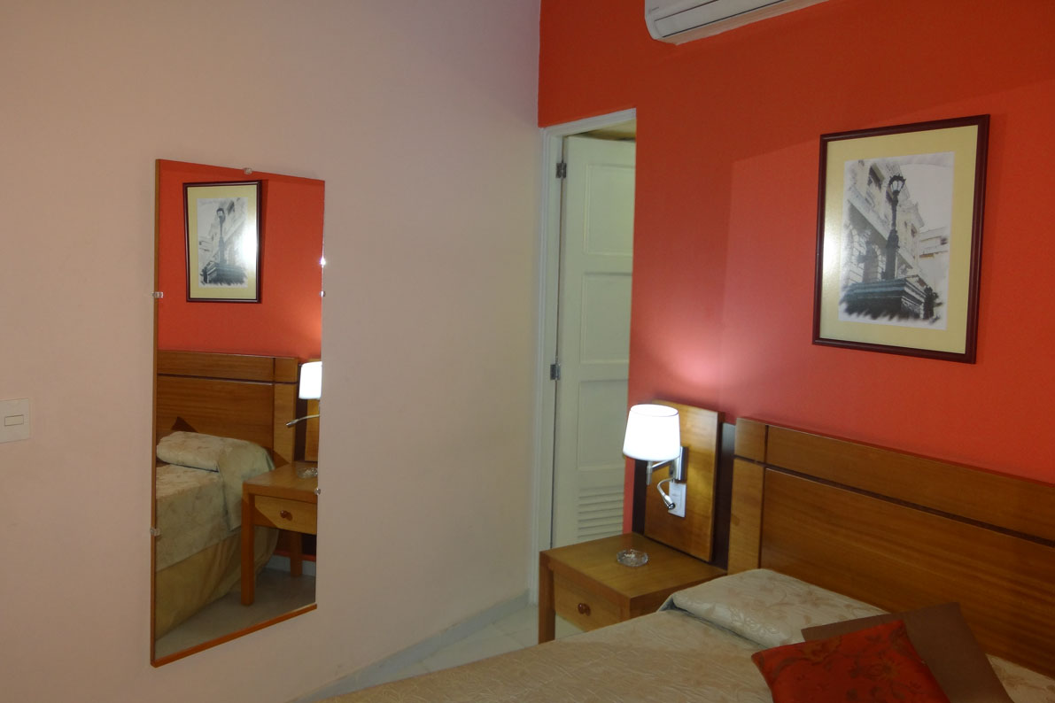 hotel islazul rex santiago de cuba room 5