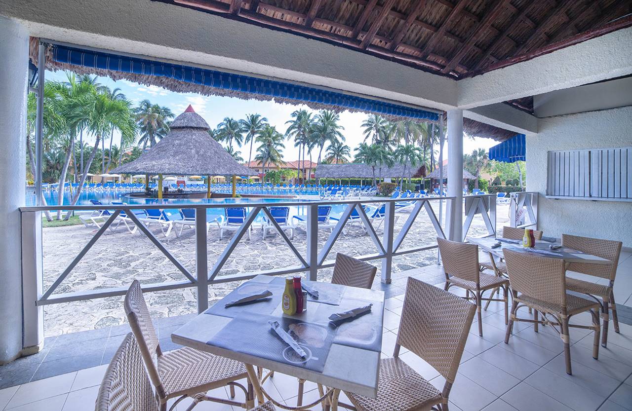bar8