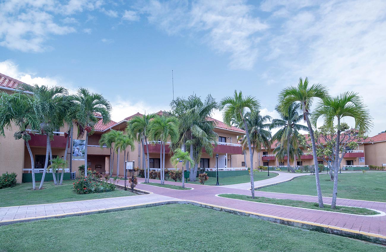 exterior2