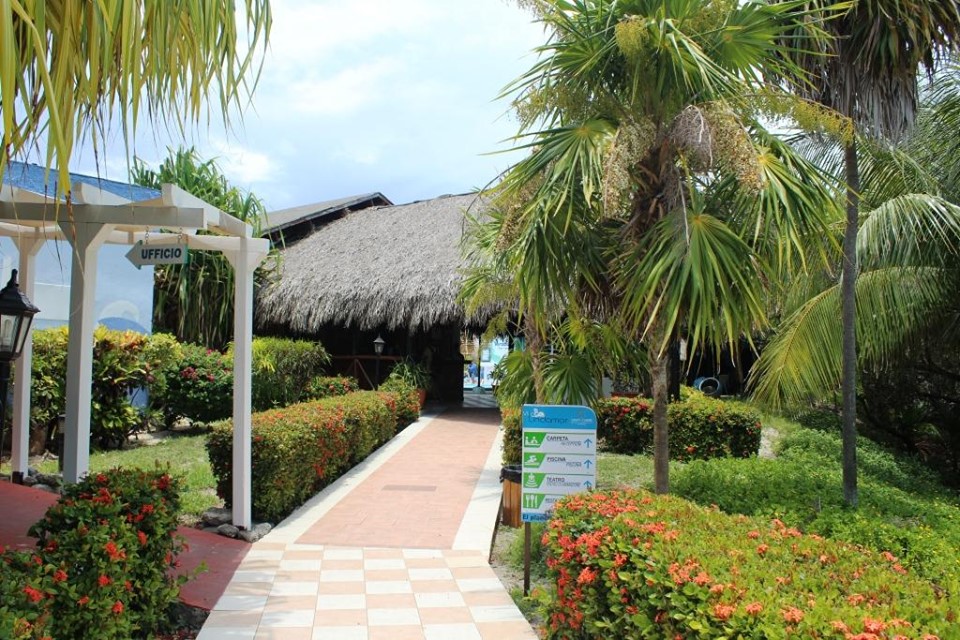 villa lindamar 2 1