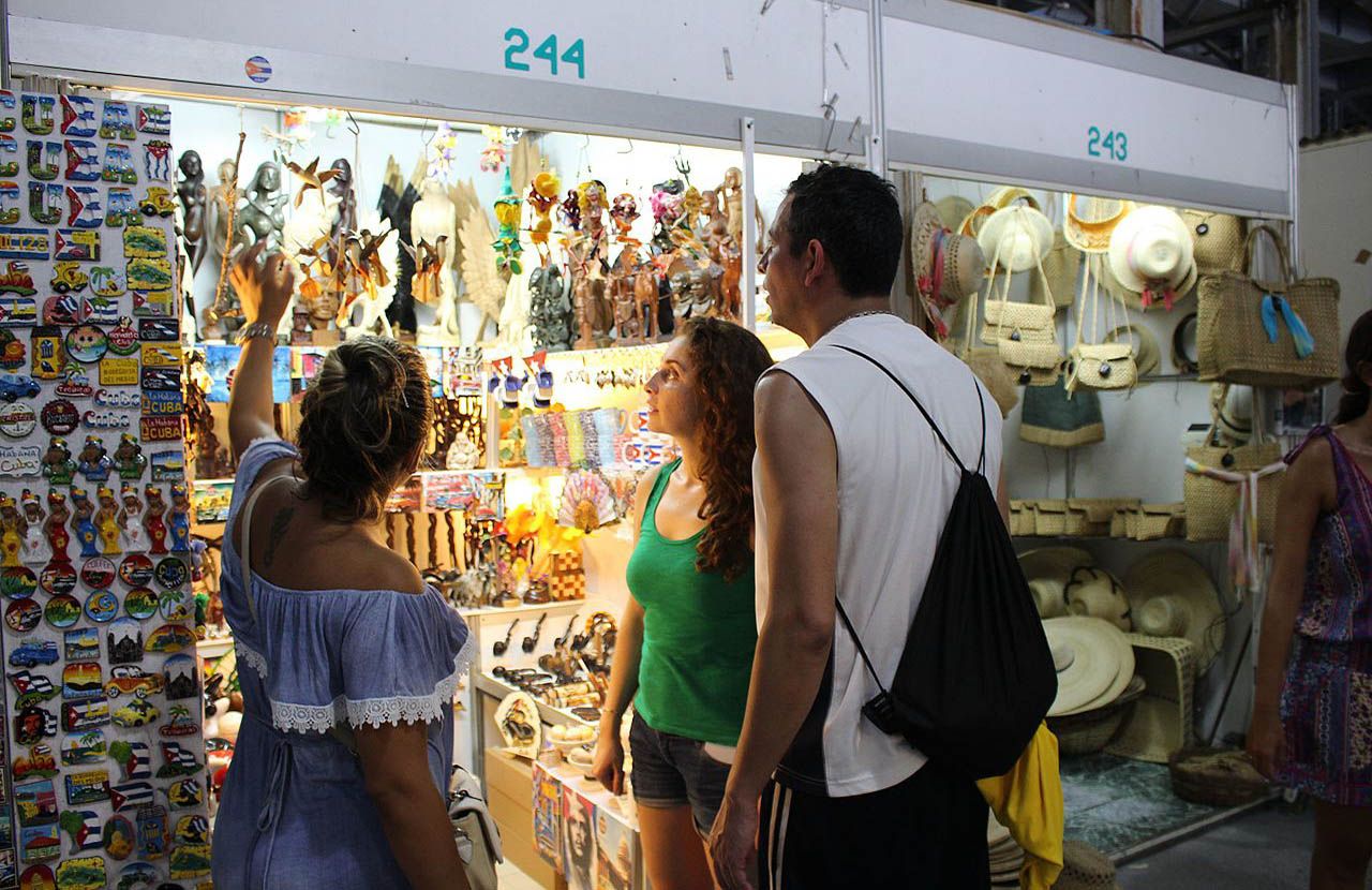 feria artesania cuba