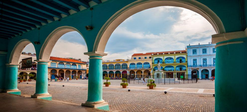 plaza vieja la habana