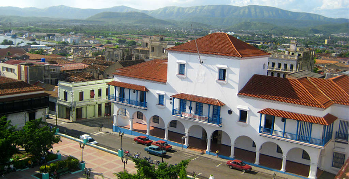 stadtfuhrung santiago de cuba 01 e7bc9338