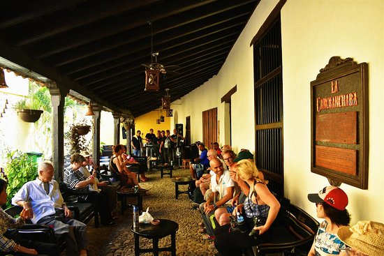 dentro de la canchanchara