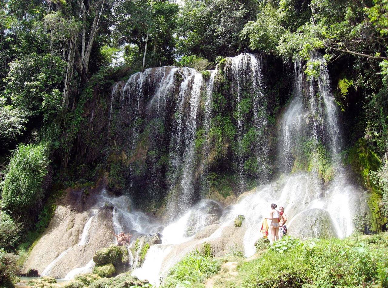 topes de collantes