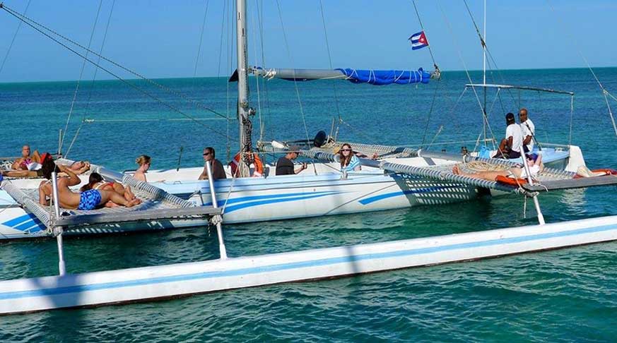 catamarano camaguey