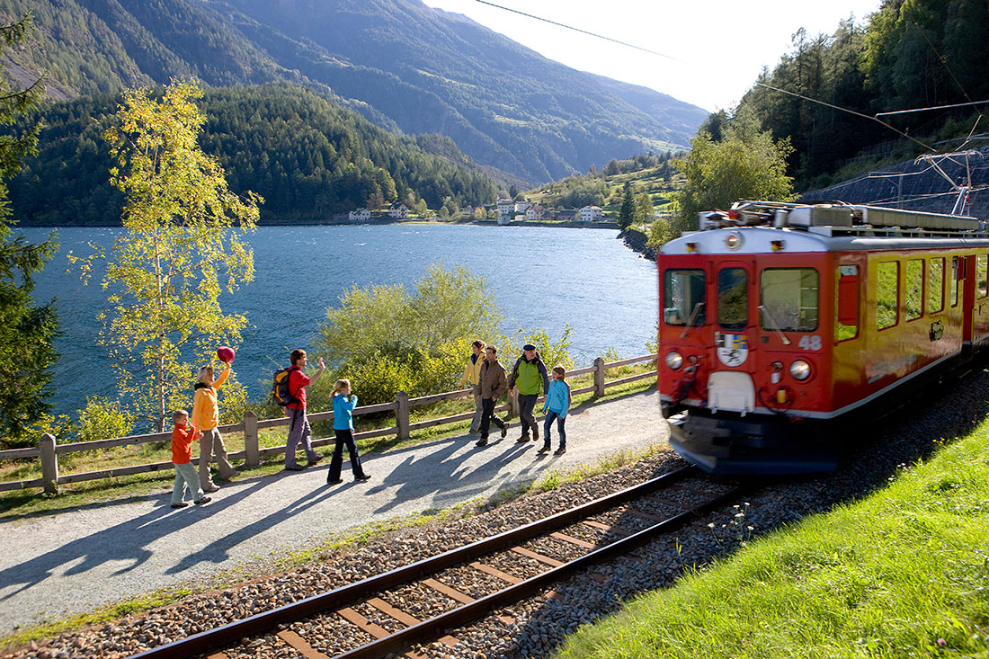 svizzera treno bernina cover