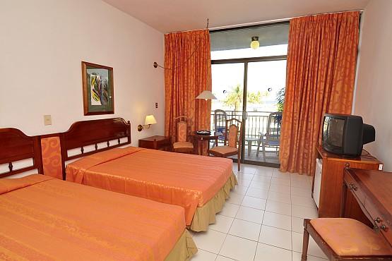 hotel club acuario 1 standard double room 1582 15781505321