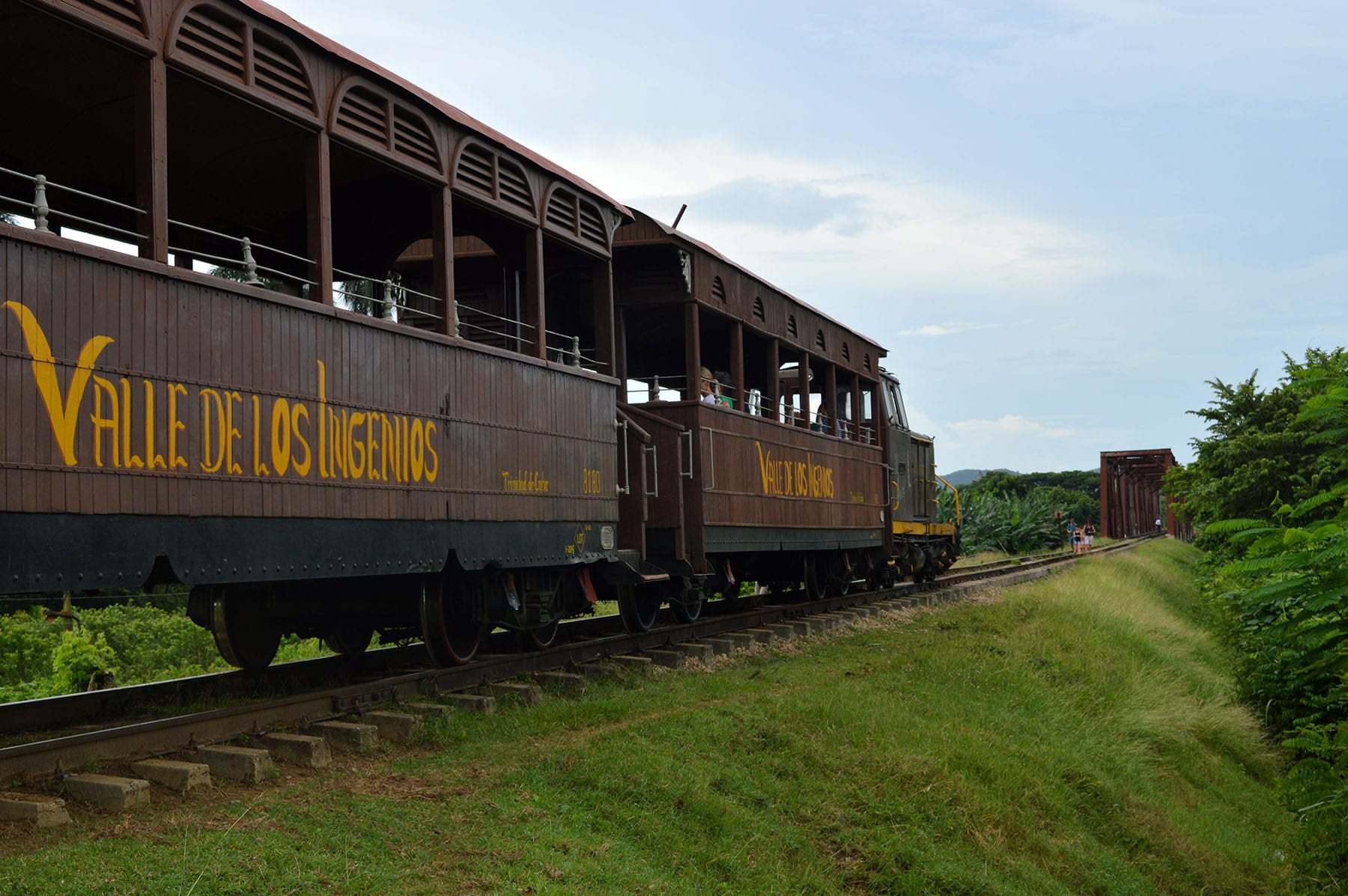 valle de los ingenios train trinidad cuba